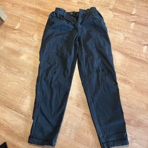 American Eagle Black Straight Leg Pants Size 2 Short